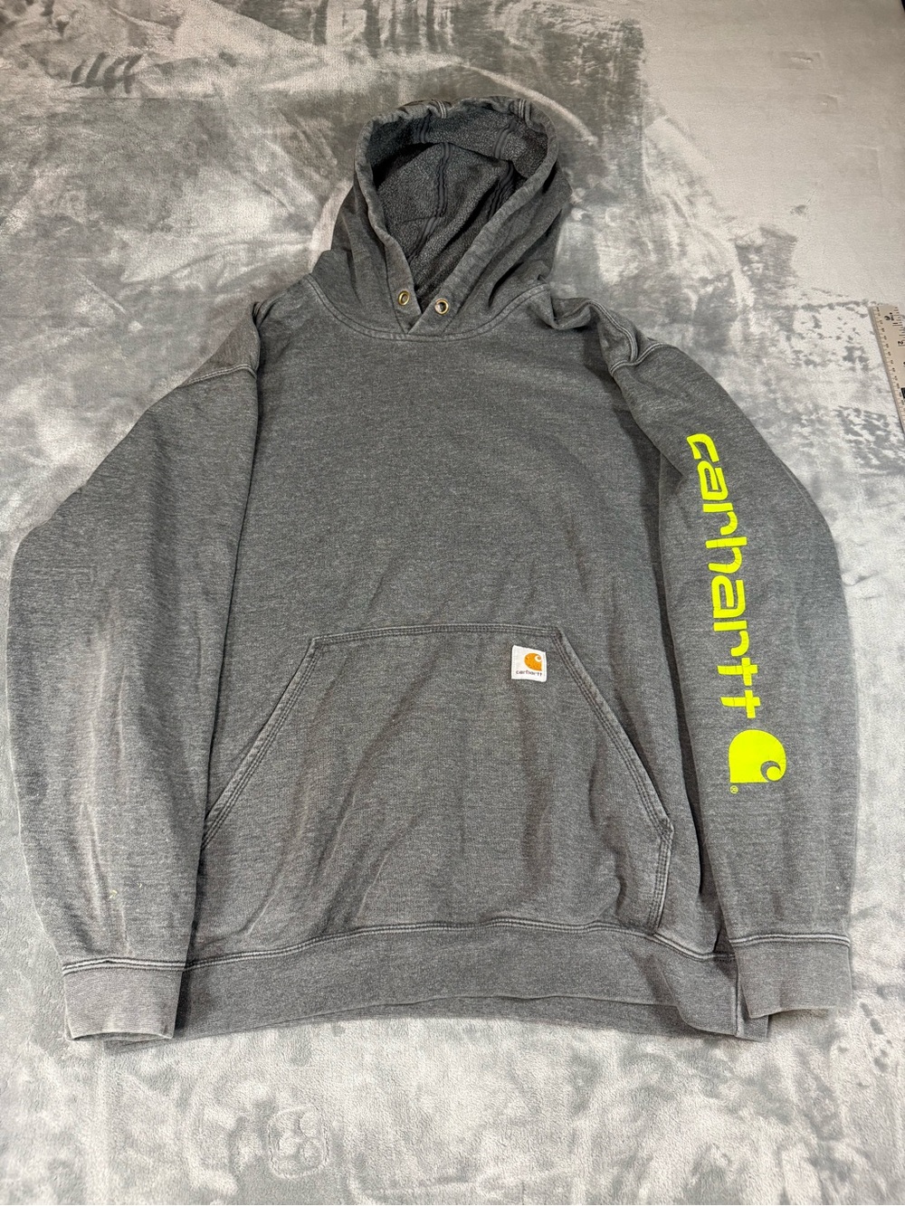 Carhartt Men’s Logo Sleeve Pullover Hoodie Size Large Original Fit